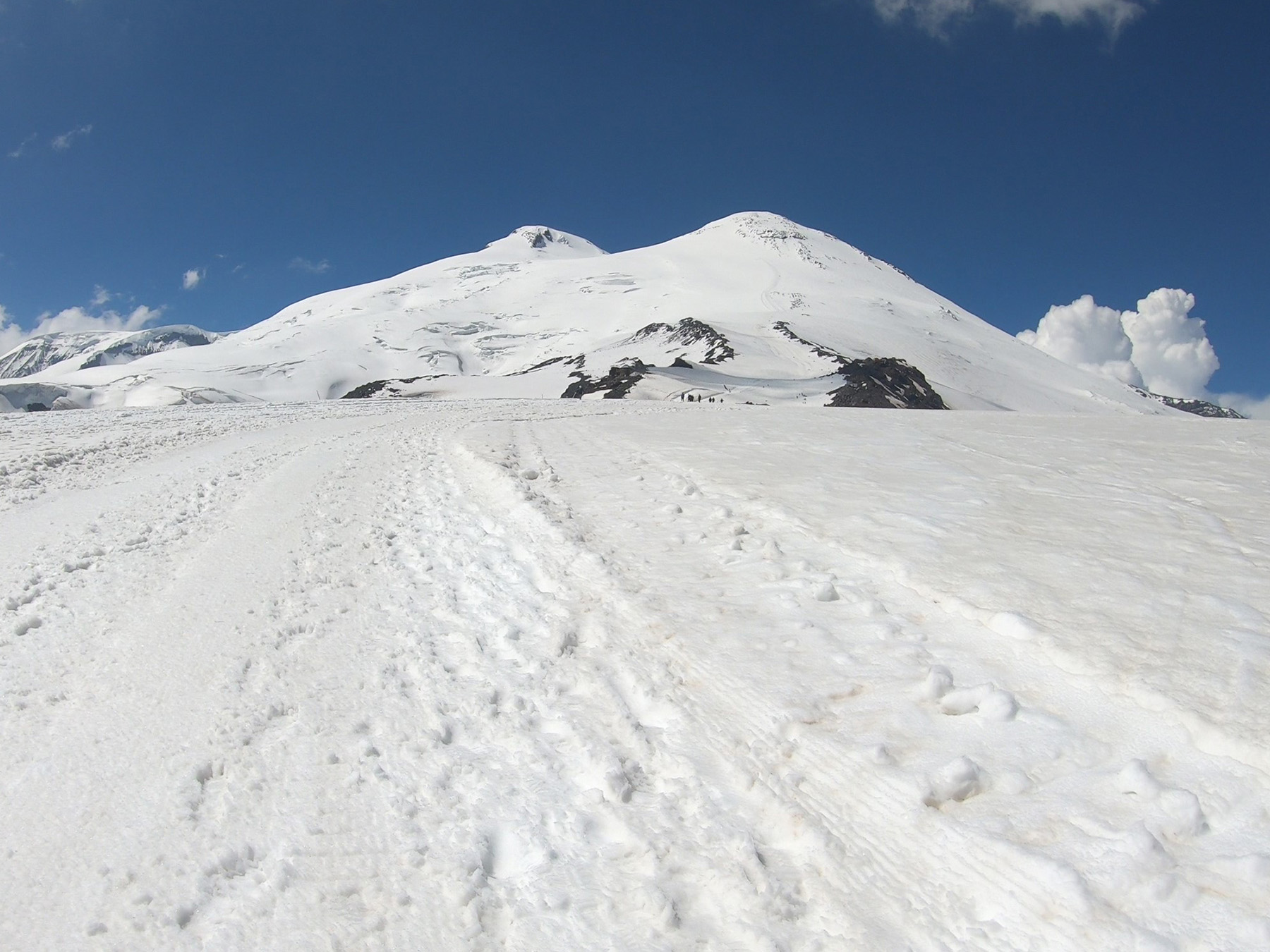ELBRUS CLIMB SOUTH SIDE – 8 days! - Expedition photo 8