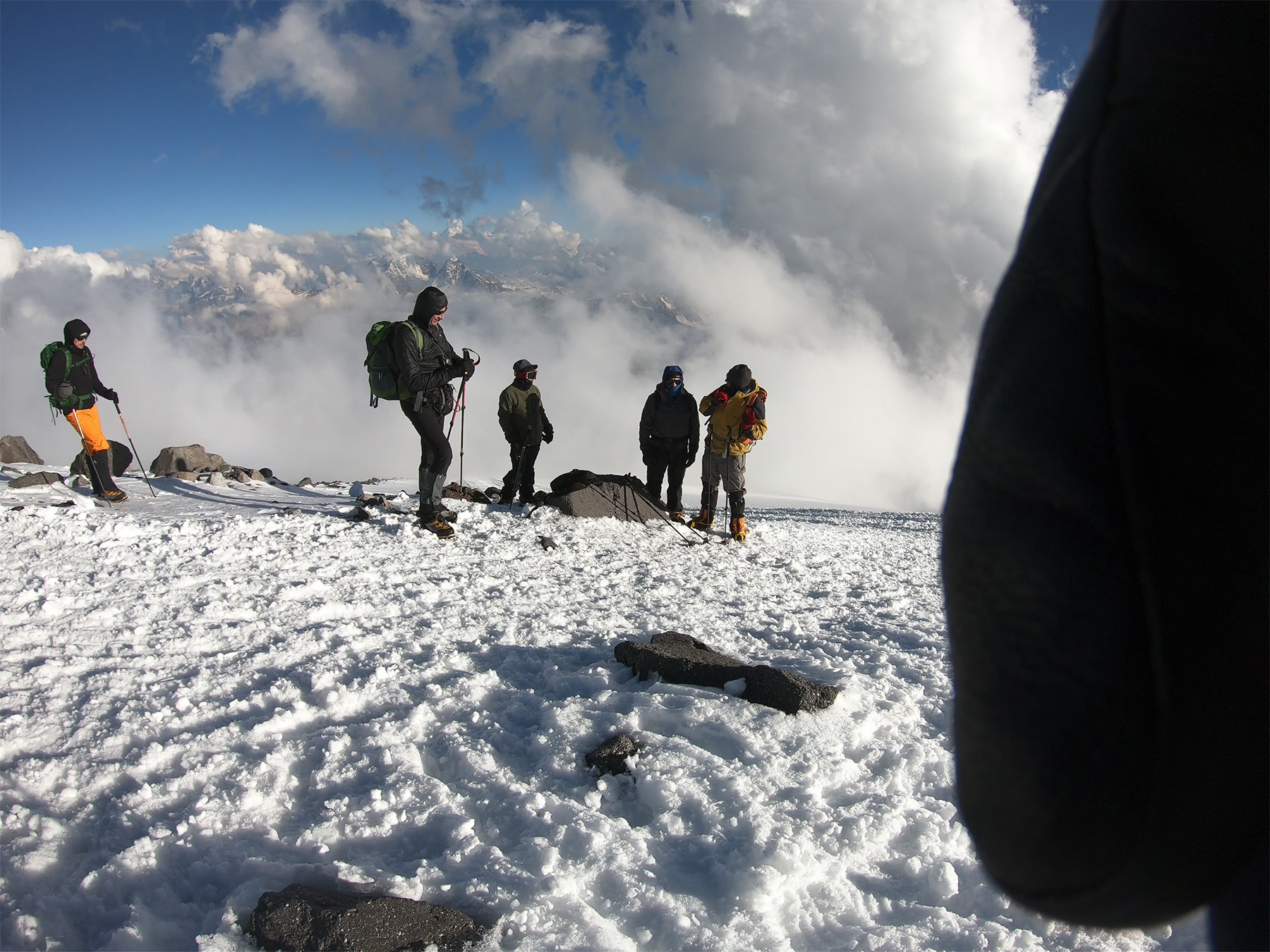 ELBRUS CLIMB SOUTH SIDE – 8 days! - Expedition photo 2