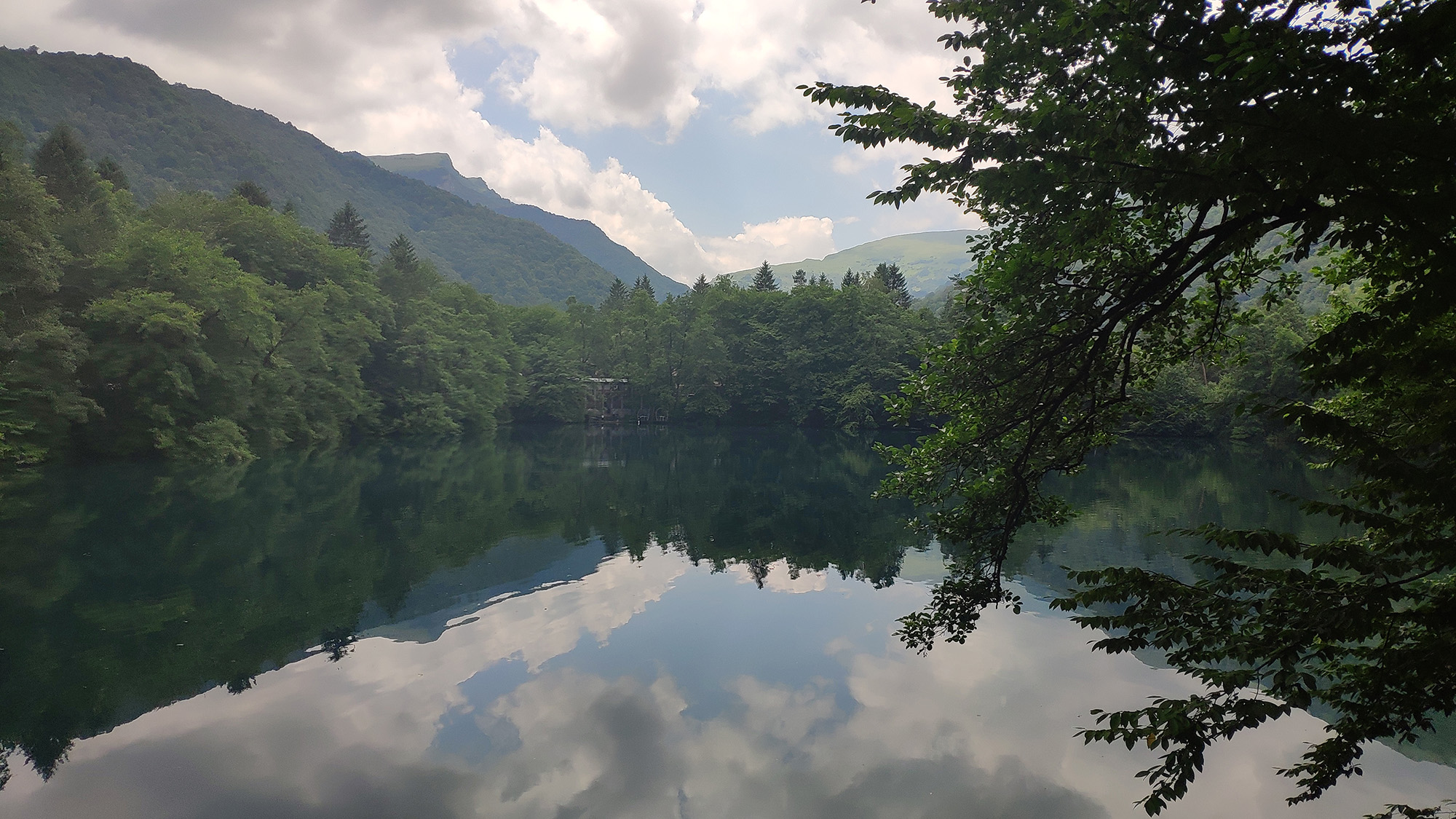 Blue Lakes and Thermal Hot Springs - Expedition photo 4