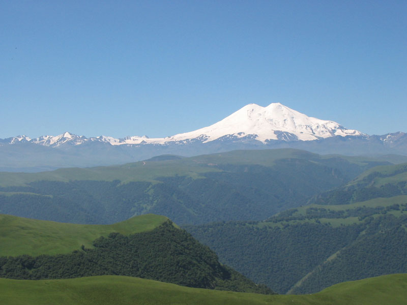 Climbing Elbrus from the North route - 10 days trip