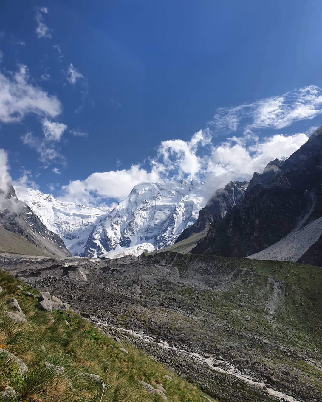 Bezengi gorge