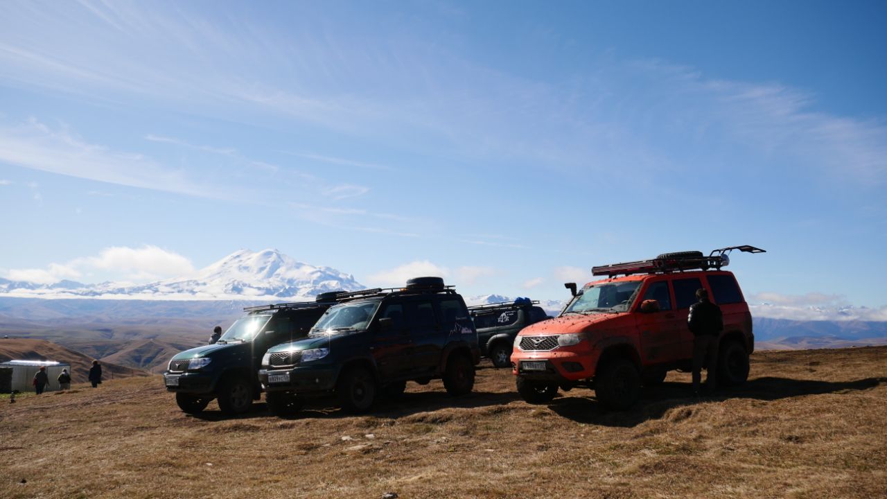 Sunrise on Plateau Bermamyt - Expedition photo 6