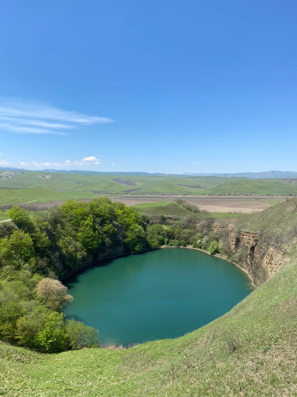Lake Shadkhurey and Khabaz waterfalls - Expedition photo 4