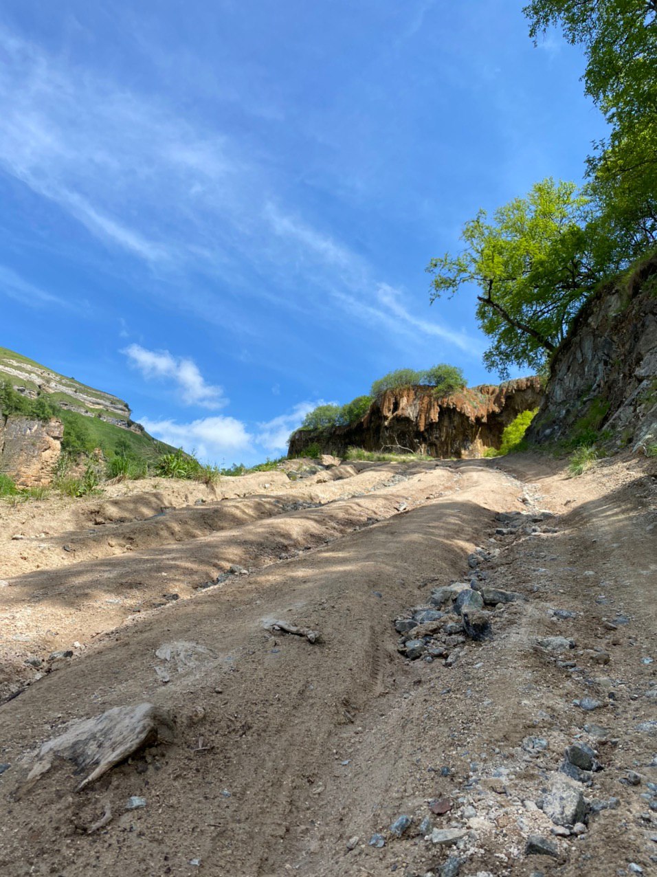 Lake Shadkhurey and Khabaz waterfalls - Expedition photo 12