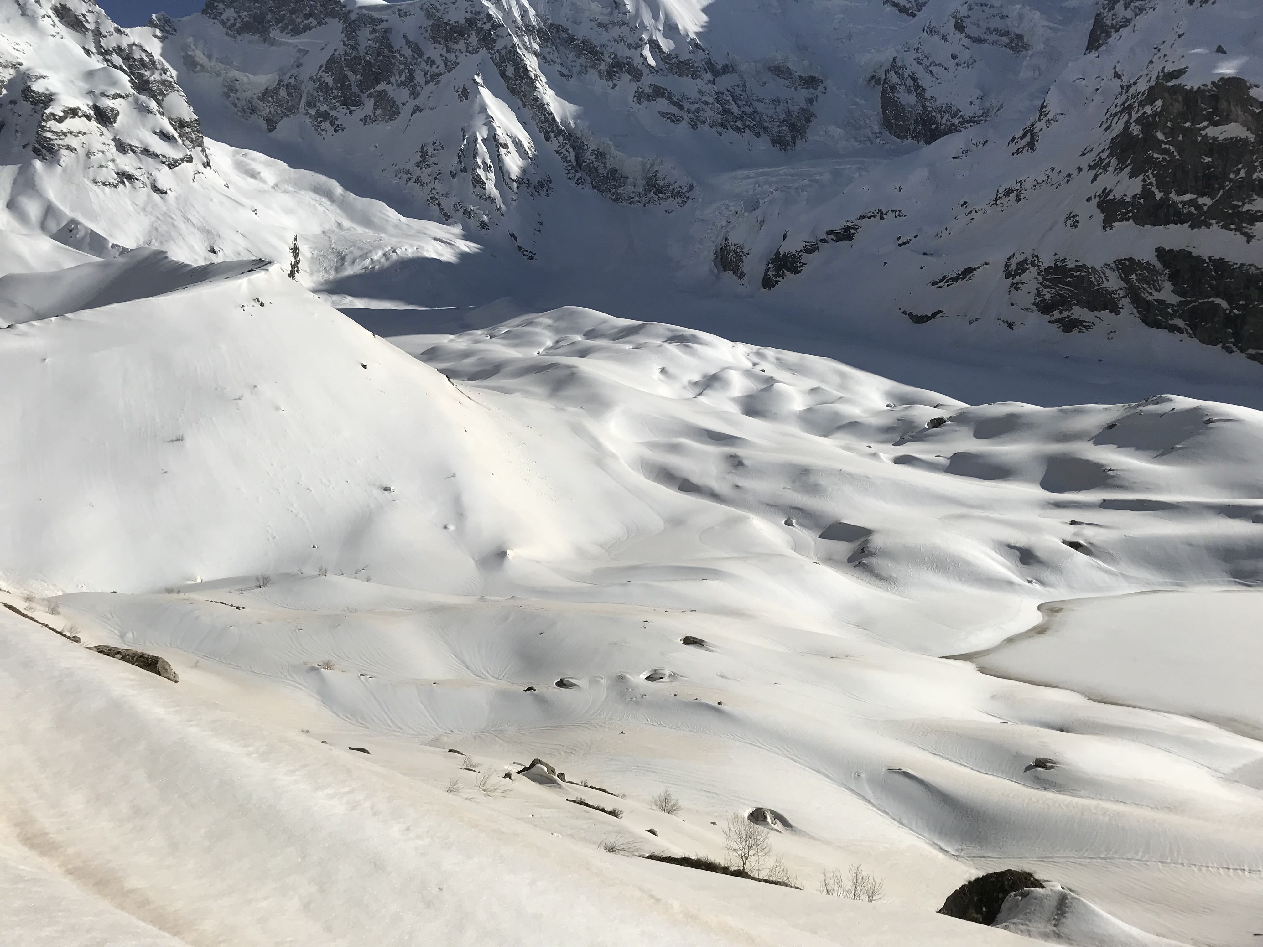 Azau-Mir-Shkhelda-Dzhantugan-Cheget-Shelter 11 - Expedition photo 10