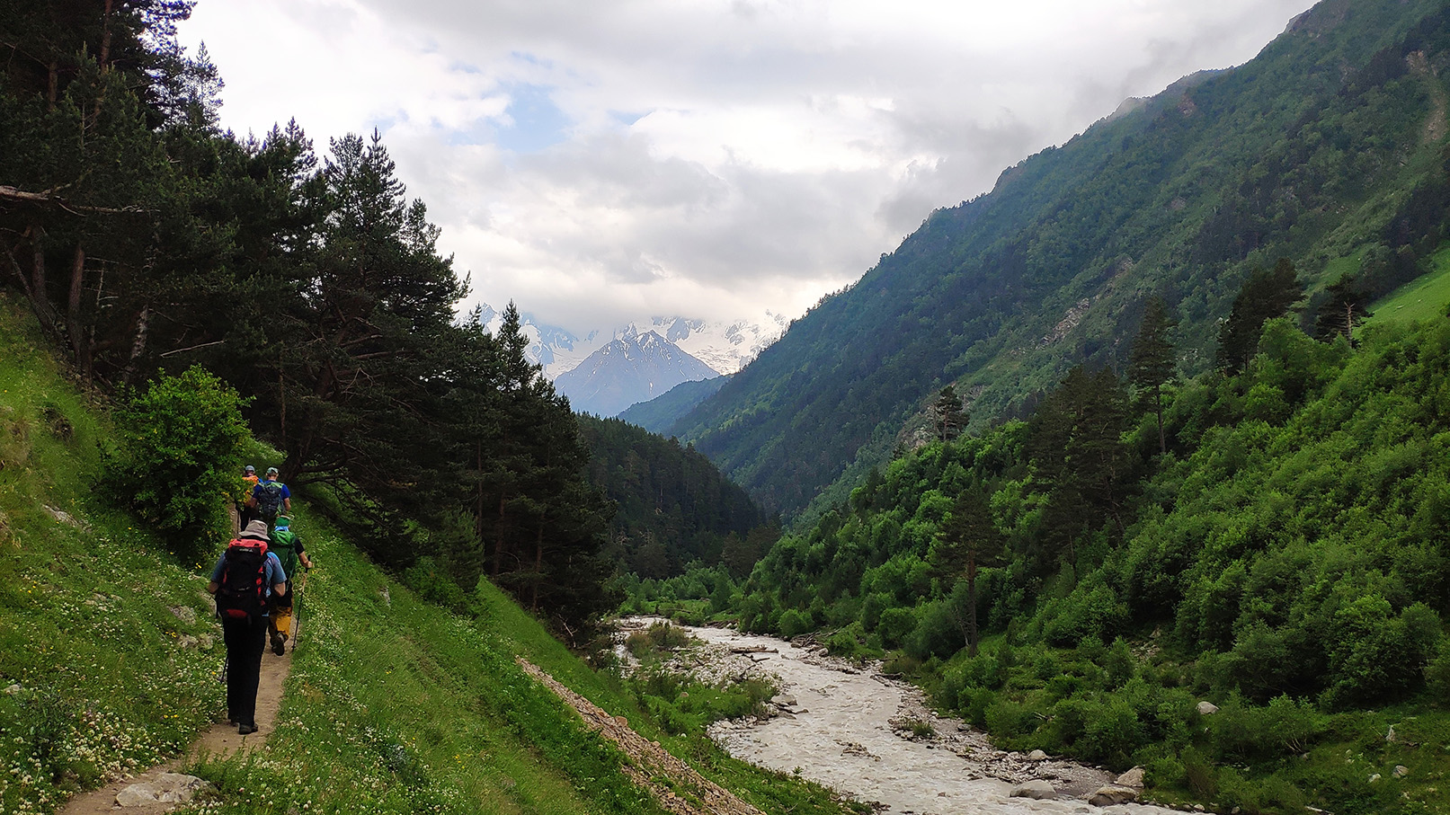 Valley Irik-Chat - Elbrus area - Expedition photo 1