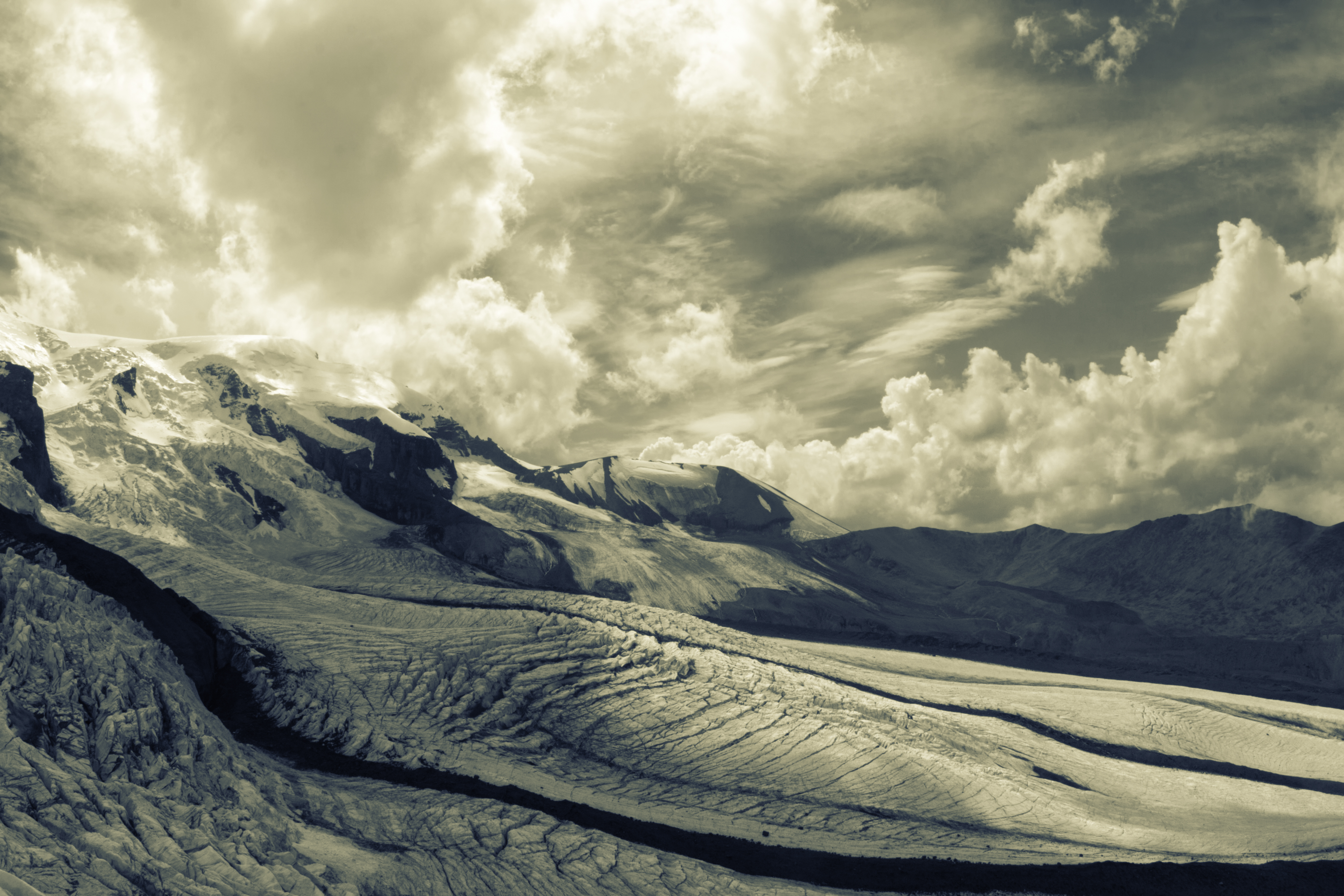 Two-day trekking in Northern Elbrus region - Kalitsky Peak - Expedition photo 4