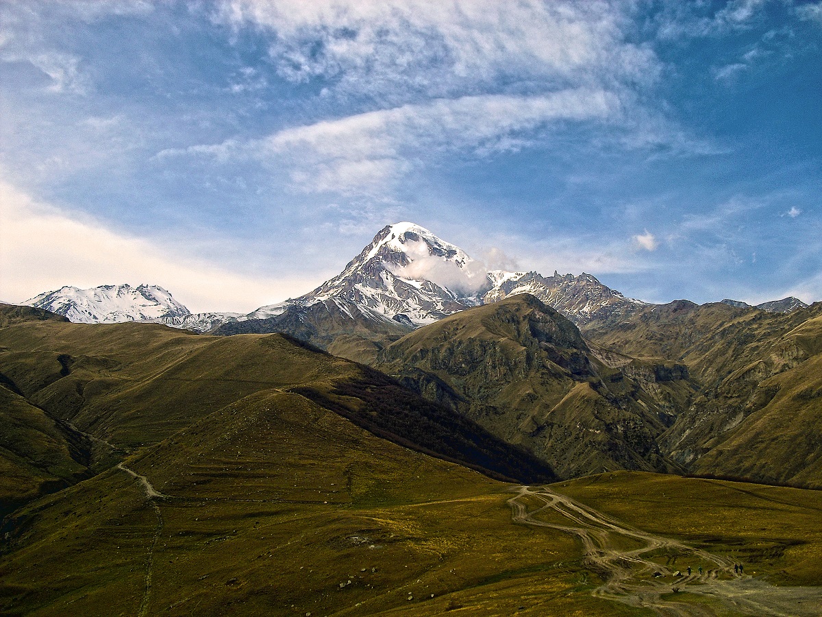 Kazbek South climb + mount Elbrus summit (South or North) - 14 days expedition