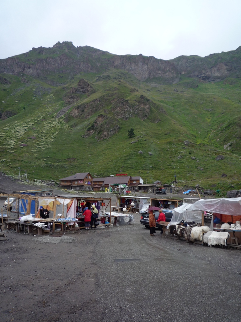 Route to Azau gorge - glaciers, waterfalls, lakes and passes - Expedition photo 4