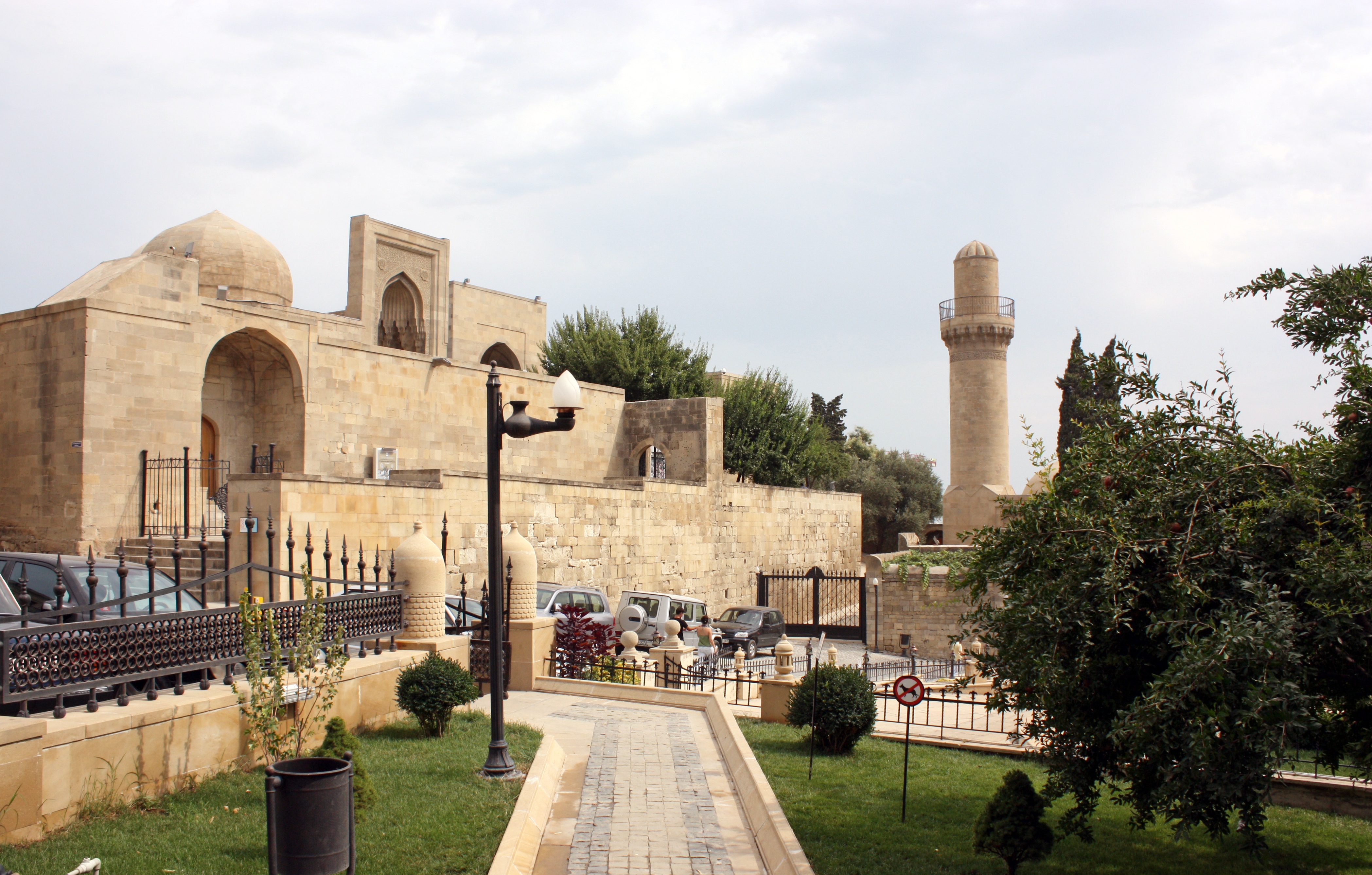 Azerbaijan - Baku - 5 days trip - Expedition photo 5
