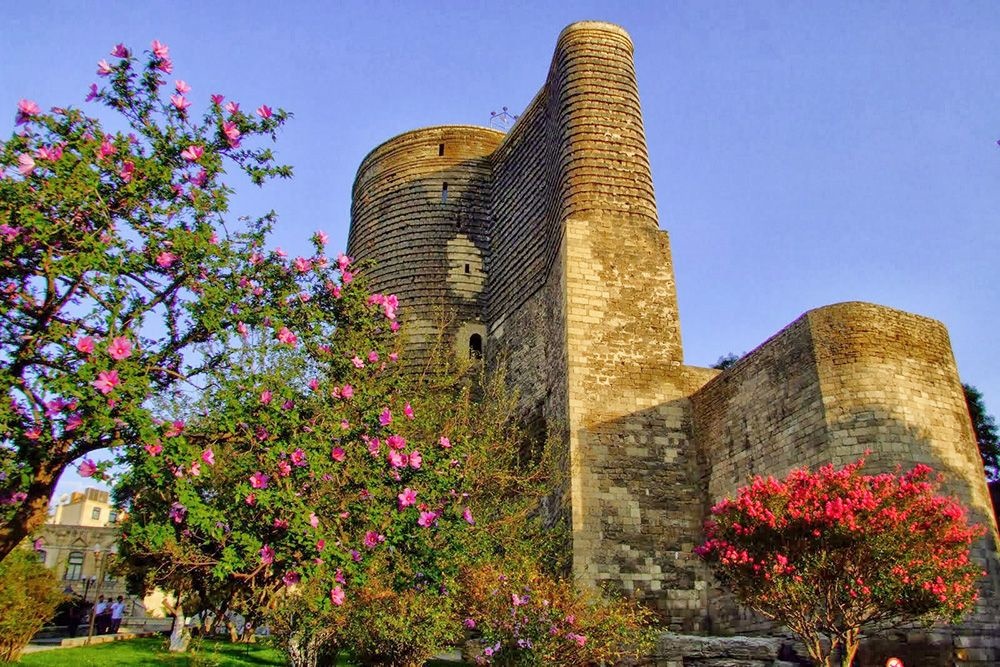 Azerbaijan - Baku - 5 days trip - Expedition photo 6